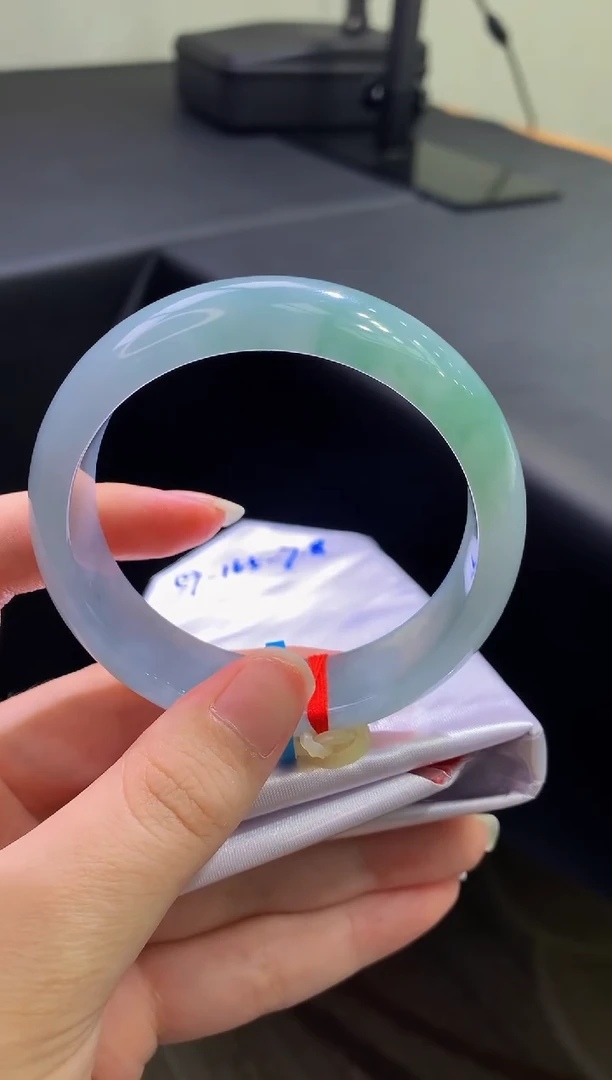 未镶嵌手镯翡翠H57-59圈口- 宽版