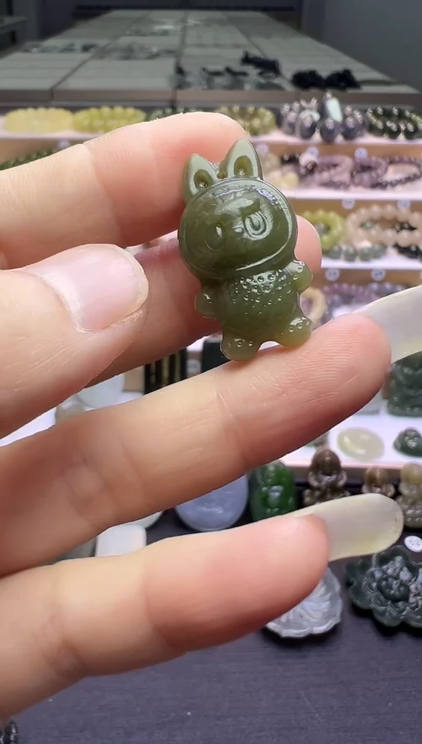 颈饰未镶嵌和田玉135号链接绑好绳子