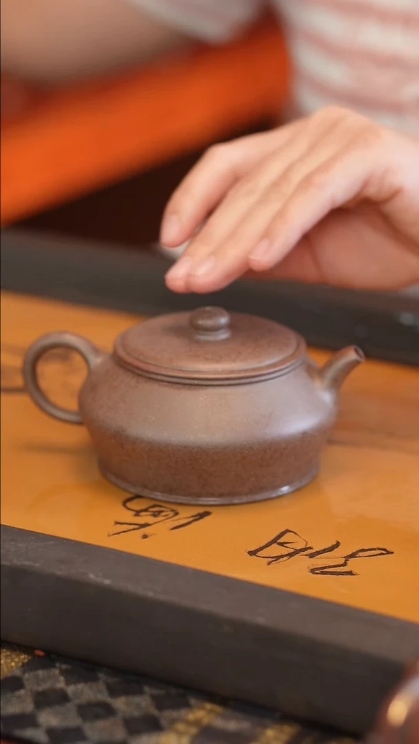 茶壶紫砂原矿手工制作