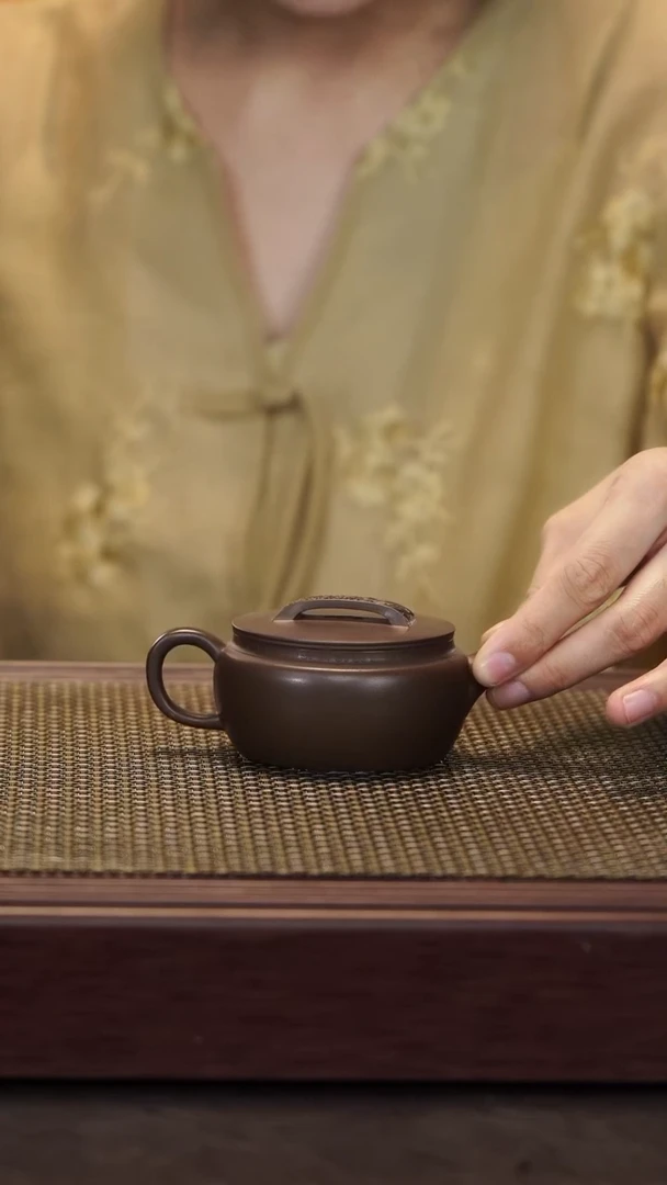 茶壶紫砂【润石堂】精品 老紫泥 小汉瓦140cc
