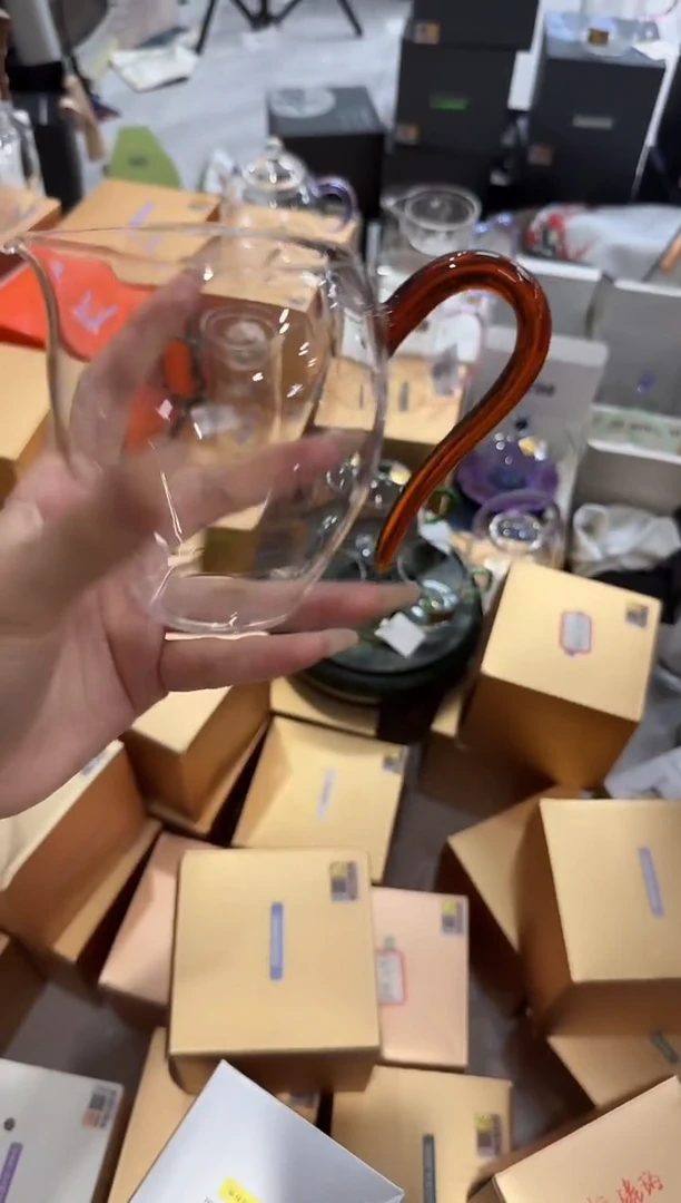 @@禾器晶彩怡然琥珀色