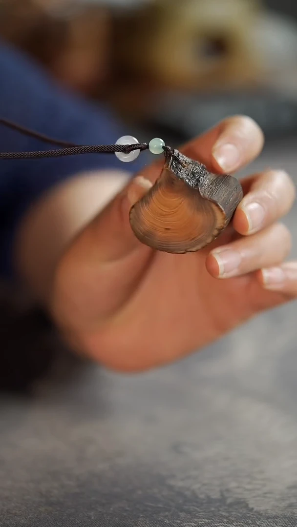 柏木（崖柏）淳化黑油闻香吊坠621