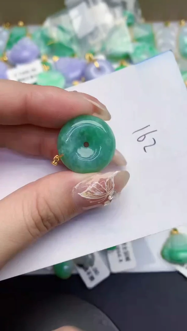 【闪购商品】翡翠颈饰18K金镶嵌000000000000