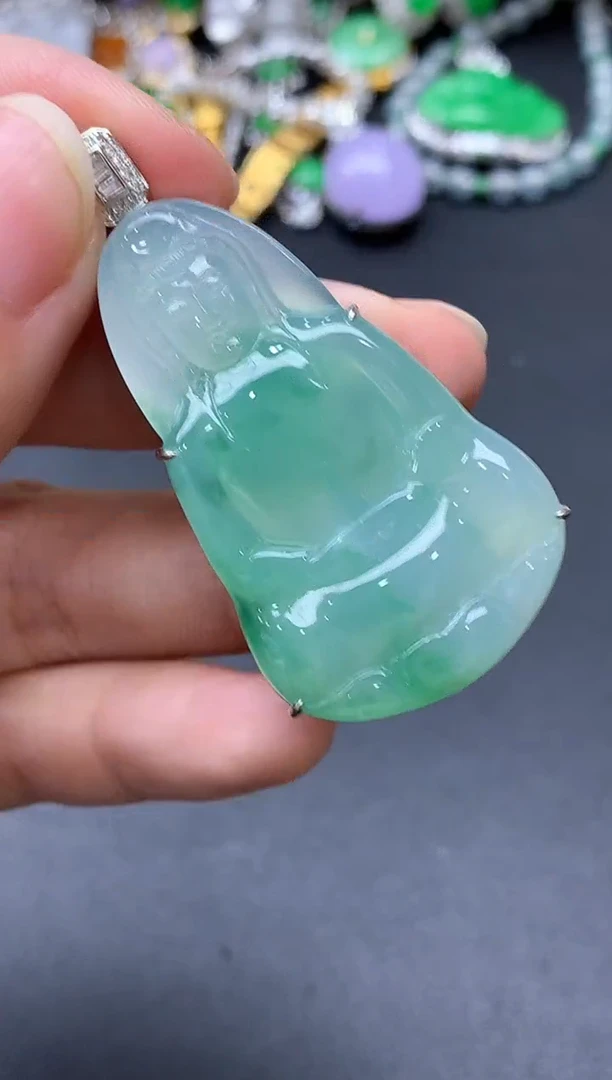 颈饰18K金镶嵌翡翠594-中国好珍宝