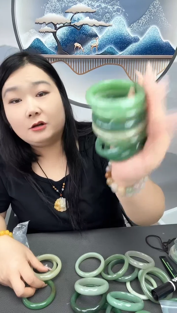 未镶嵌独龙玉微瑕6061石英质玉独龙玉微瑕6061