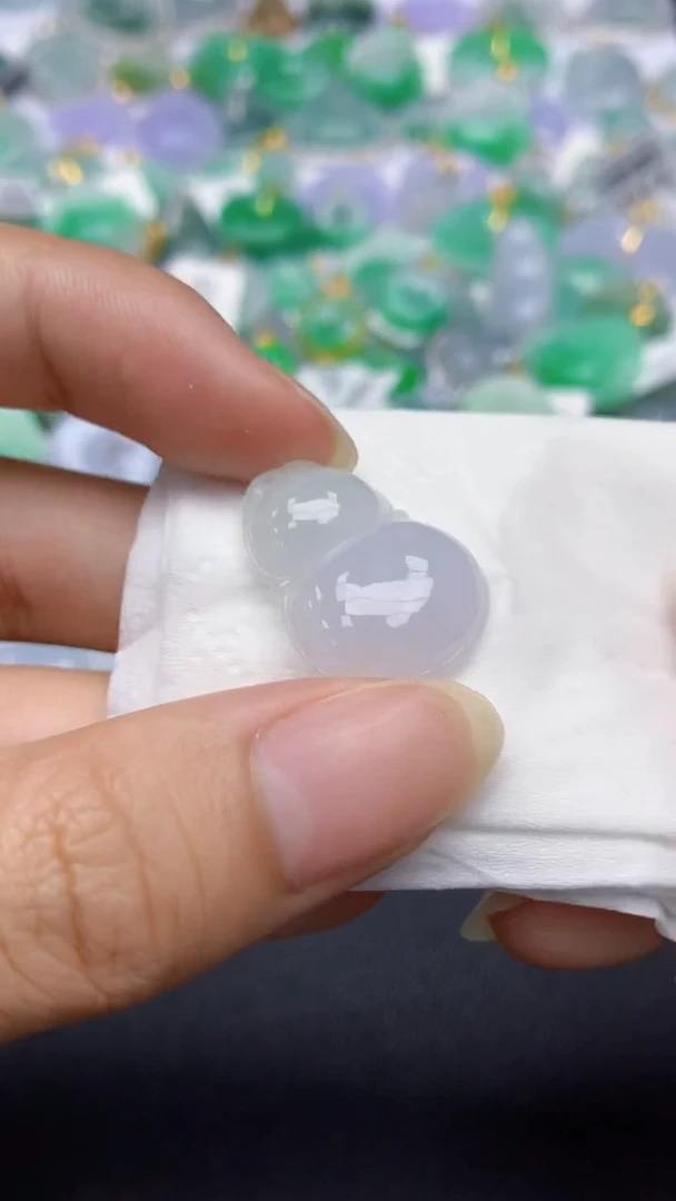 翡翠未镶嵌颈饰天然缅甸a货翡翠百元以上9元证书费自理