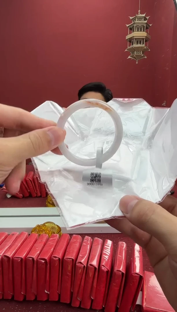 翡翠手镯未镶嵌6手镯