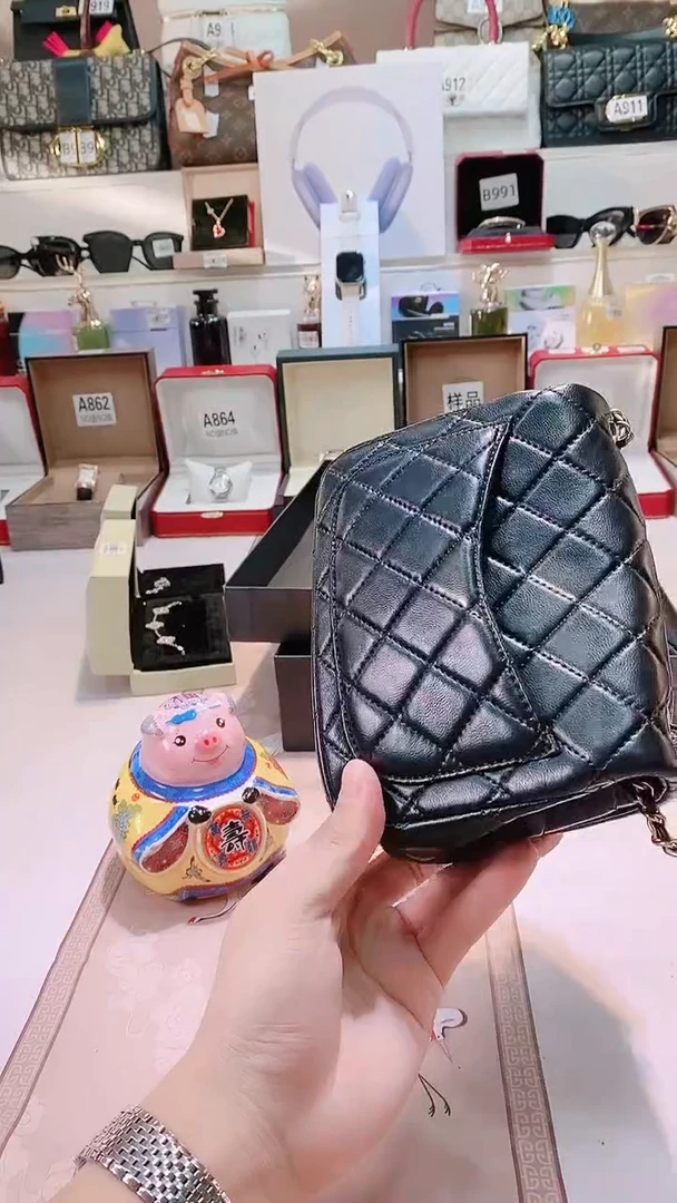 瓷片瓷器 库房到期 全部地板价@@1