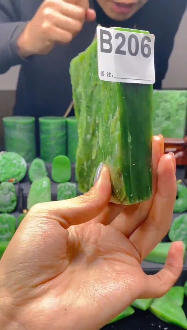 未镶嵌和田玉珠宝半成品1