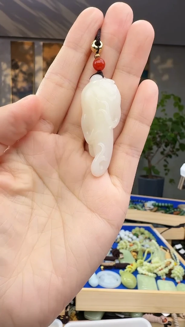 未镶嵌和田玉挂件拍一发一