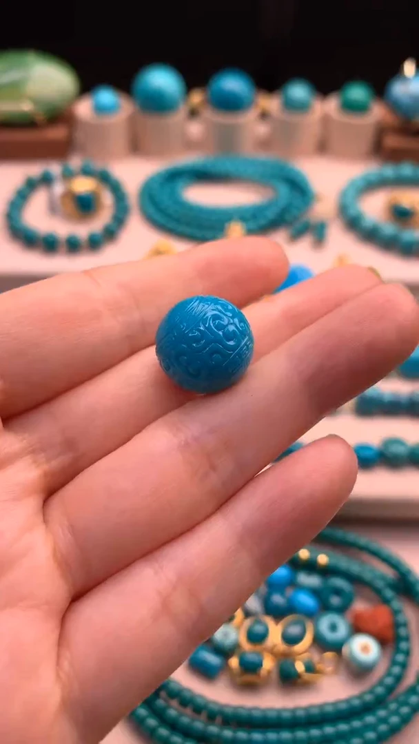 绿松石未镶嵌湖北原矿直径14.9