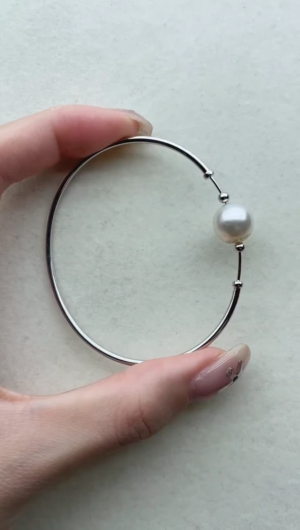 银S925镶嵌海水珍珠手镯1