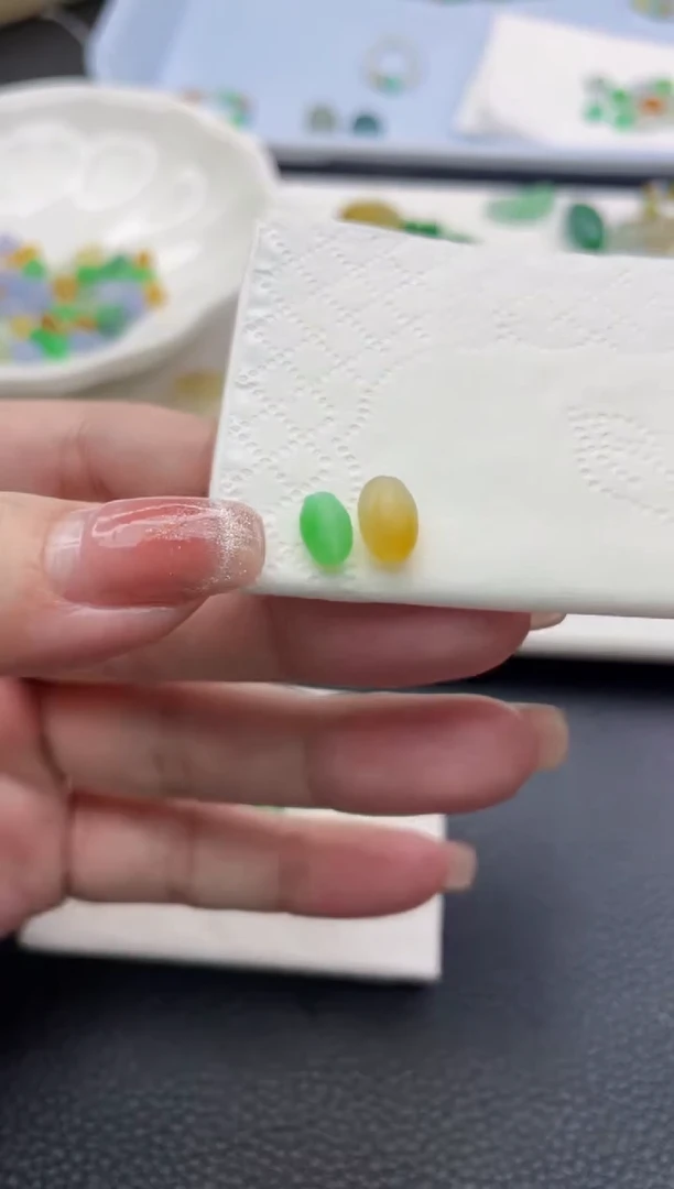 【闪购商品】定制翡翠未镶嵌珠子