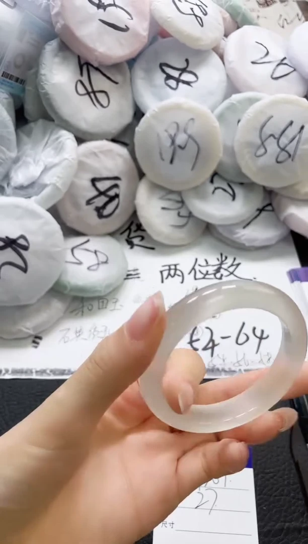 未镶嵌手镯石英质玉201-53