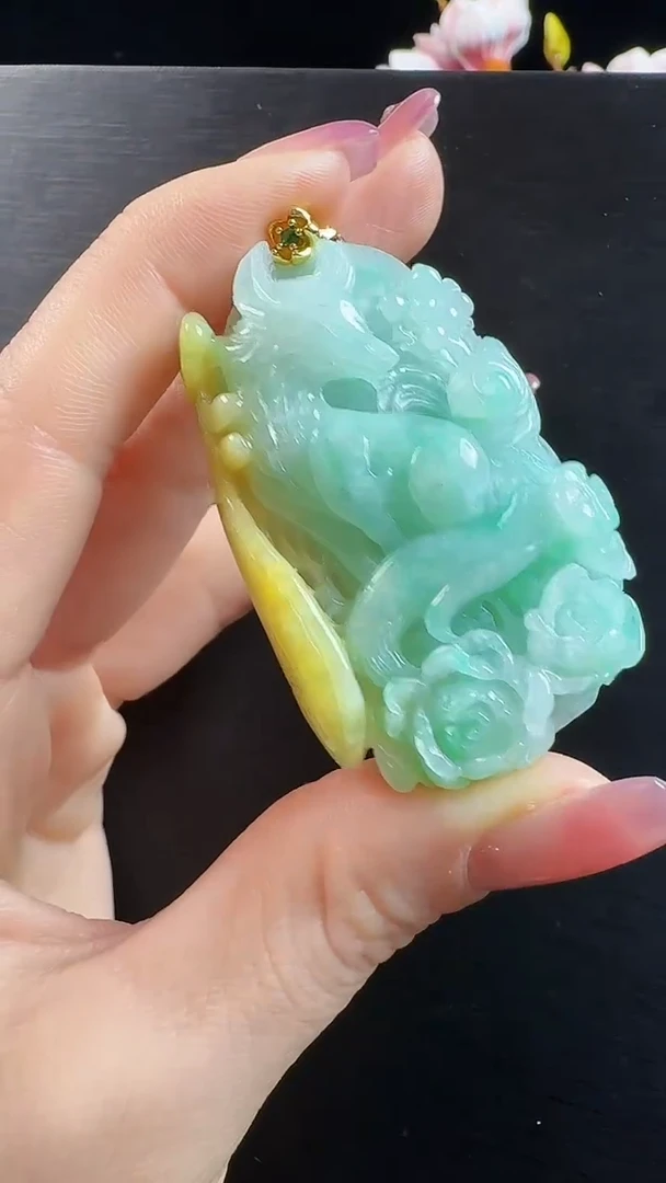 颈饰未镶嵌翡翠九尾