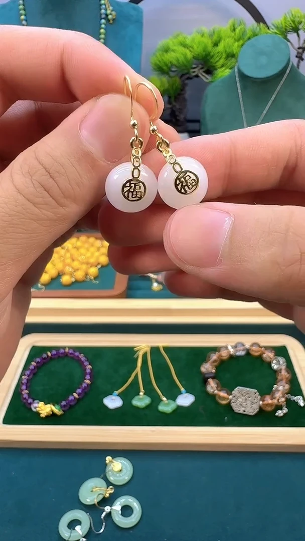 和田玉14K金镶嵌耳饰E399