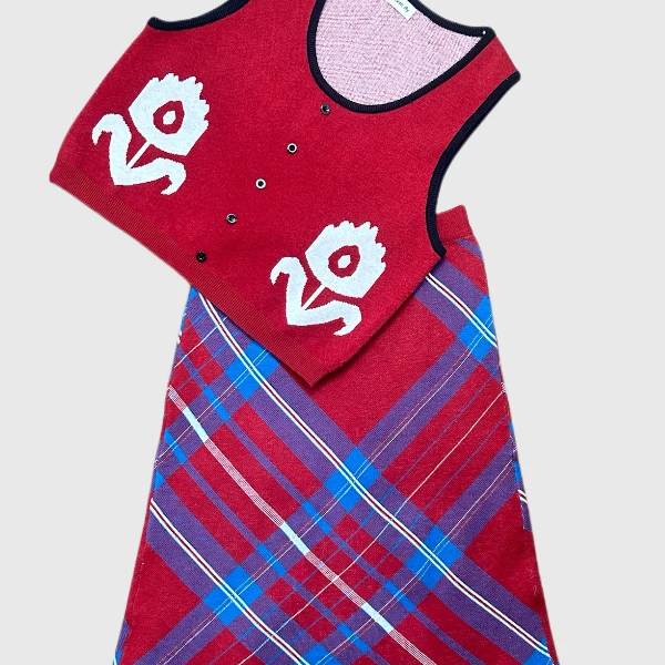 艾特莱斯成人套装针织半身裙马甲两件套时尚秋季女款