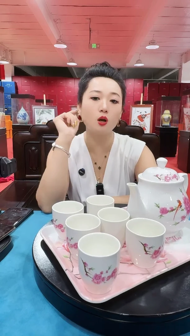 陶瓷水点桃花瑞陶瓷水壶套装