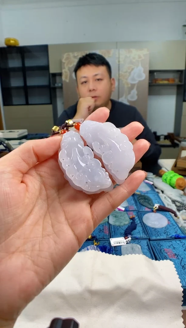 颈饰未镶嵌翡翠多样性发其一