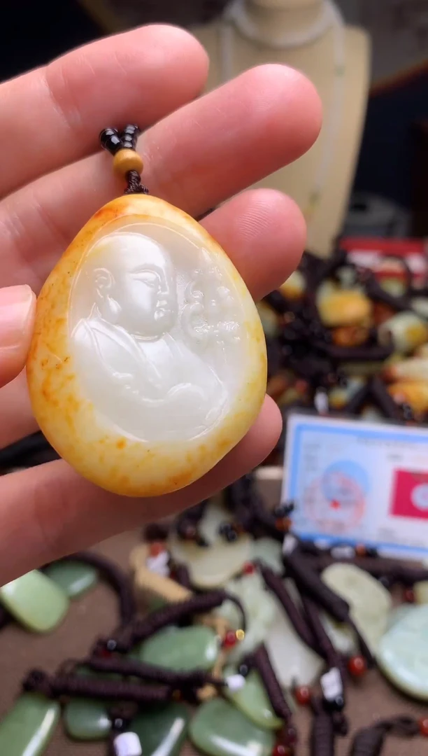 颈饰未镶嵌和田玉新疆料青海料清水和田玉吊坠