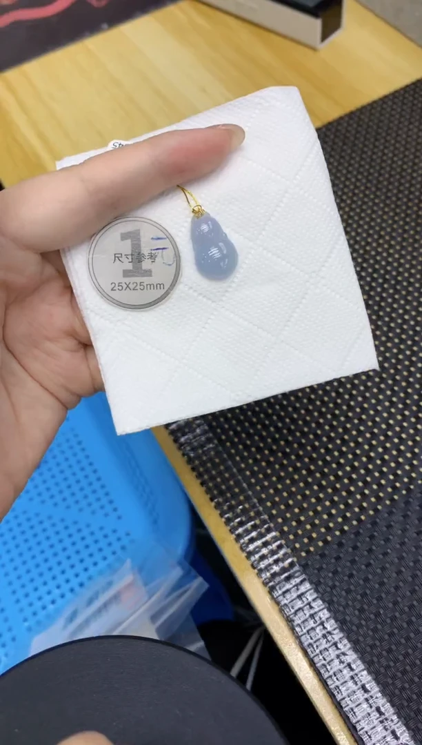 颈饰18K金镶嵌翡翠1111111