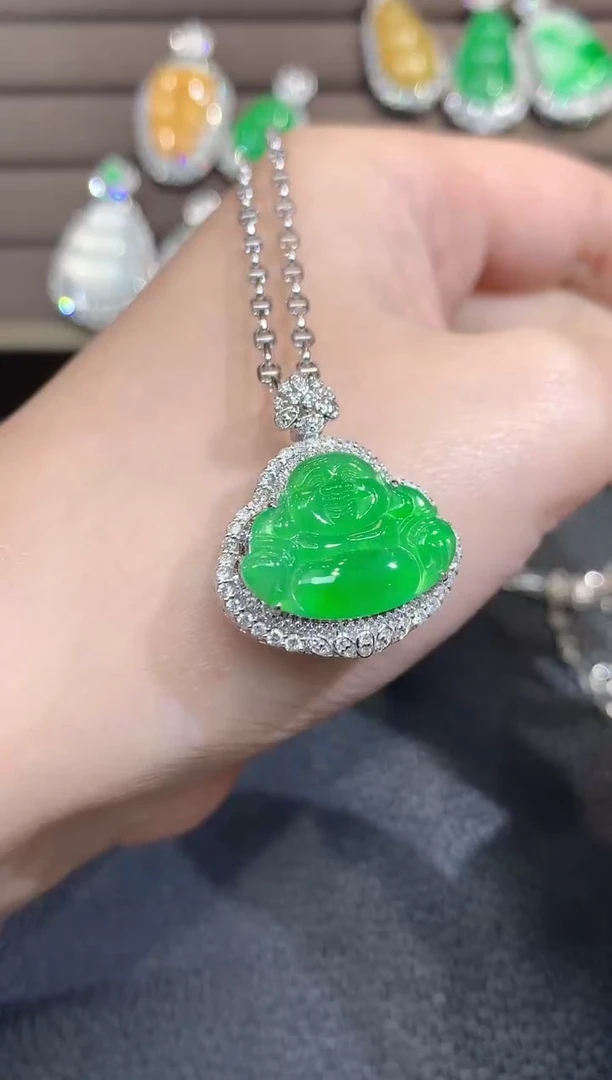 吊坠(不含链)18K金镶嵌翡翠C161