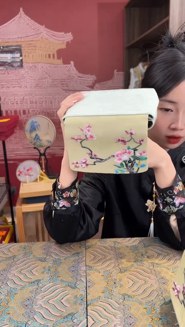 【闪购商品】刺绣苏绣手工刺绣包包