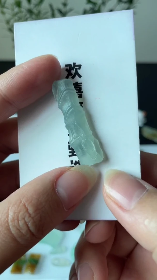 未镶嵌定制翡翠缅甸天然翡翠