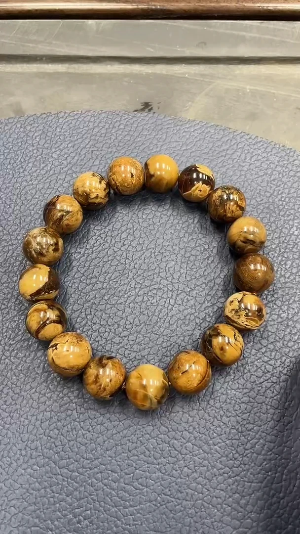 未镶嵌琥珀裸石溶洞12手串多样性发其一