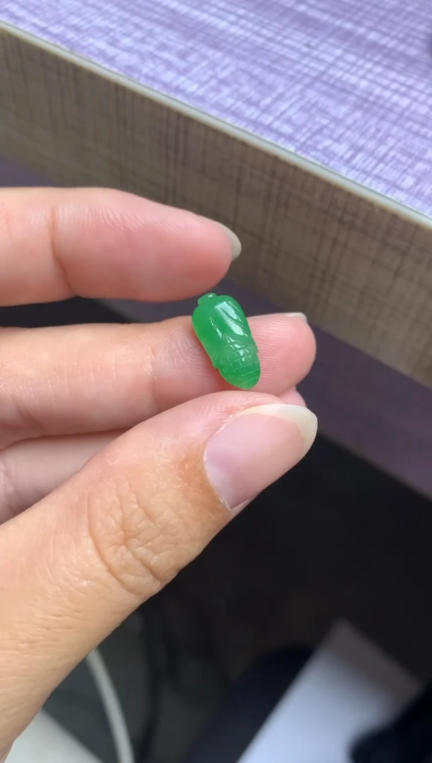 未镶嵌定制翡翠毛货