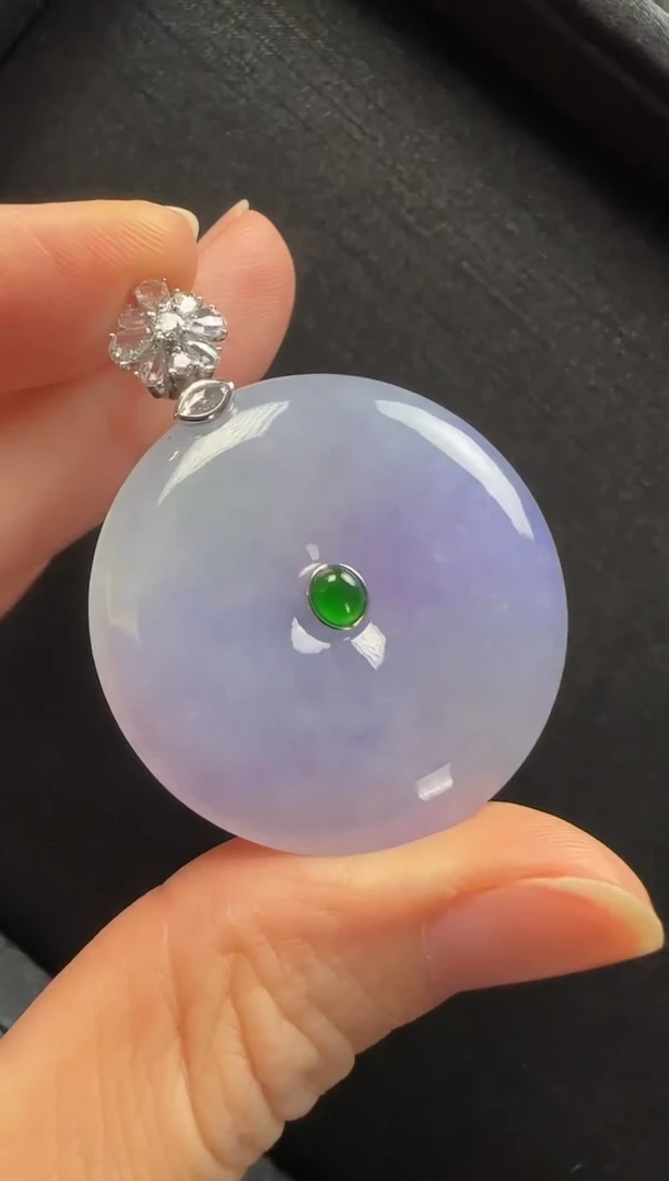 颈饰18K金镶嵌翡翠612平安扣一个