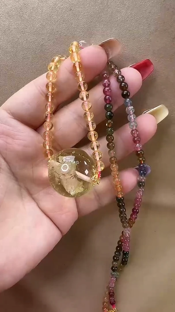 未镶嵌颈饰水晶吊坠