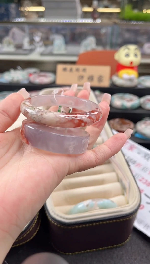 未镶嵌手镯石英质玉尘*丷圈口（赠品镯心）