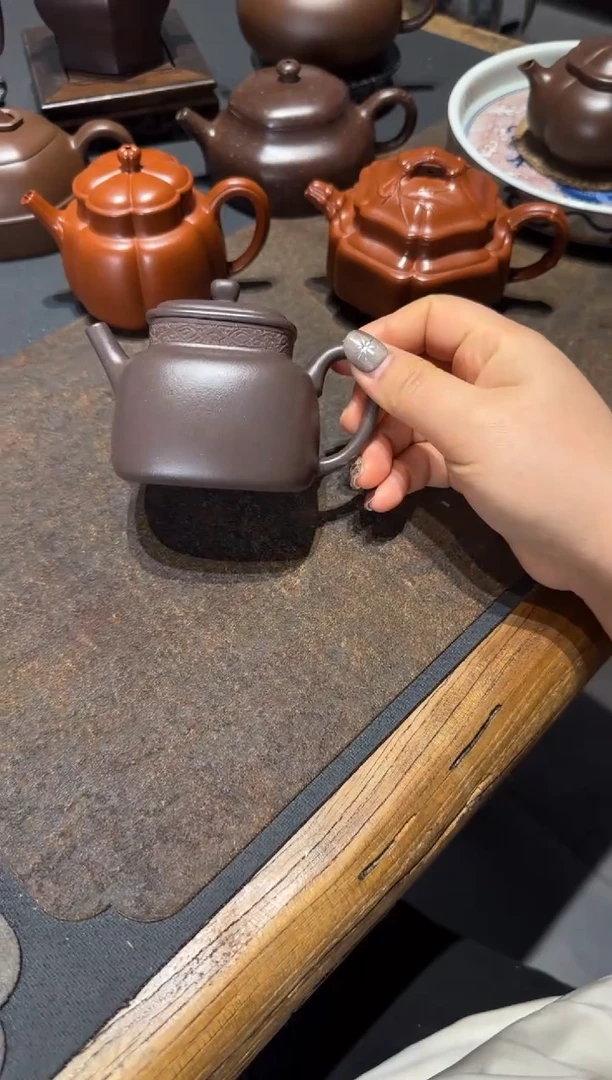 【闪购商品】紫砂茶壶四方言心