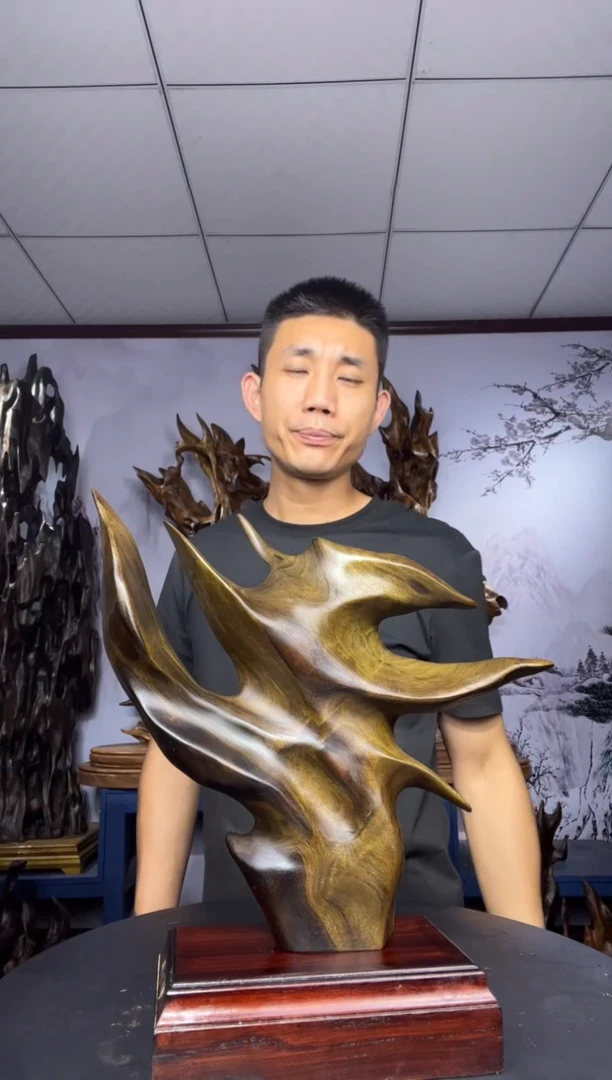 金丝楠木雕款仰**空金丝楠木工艺品摆件