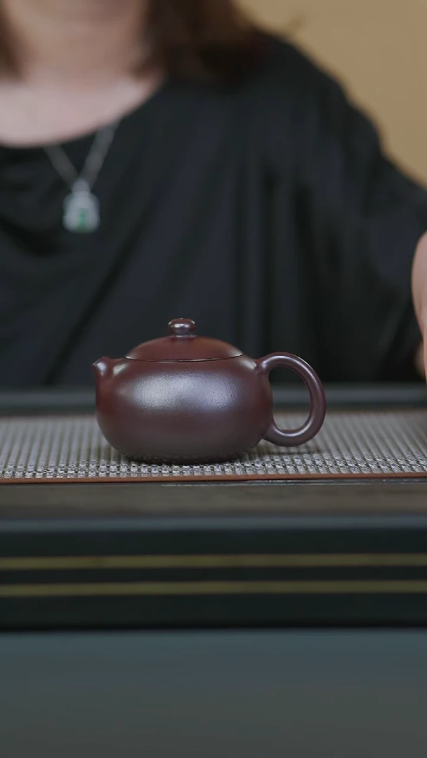 茶壶紫砂微瑕全手金龙血西施190cc