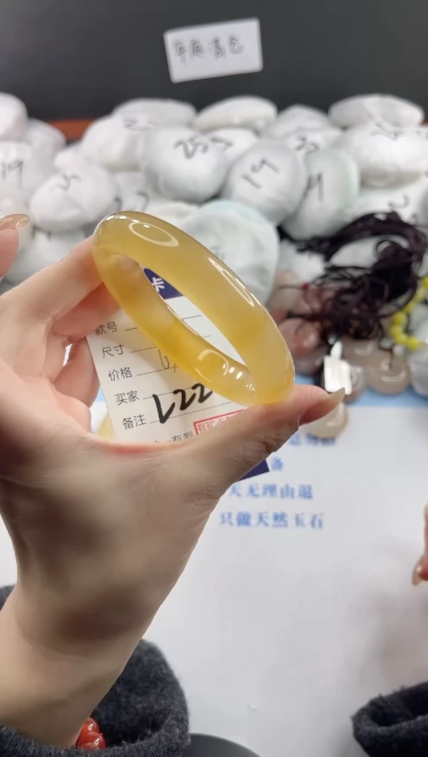 未镶嵌手镯石英质玉多样性发货L22