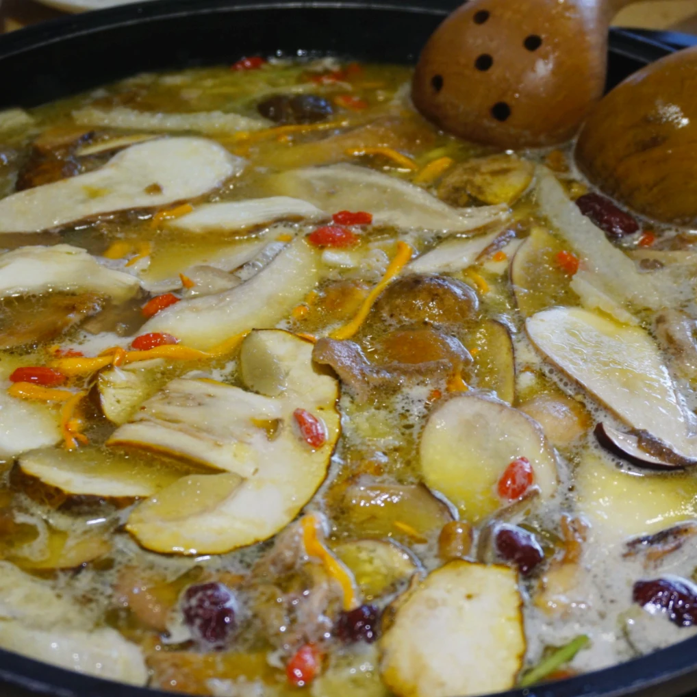 冰冻野生菌组合松茸牛肝菌鸡油菌青头菌煲汤火锅炒吃 500g以上