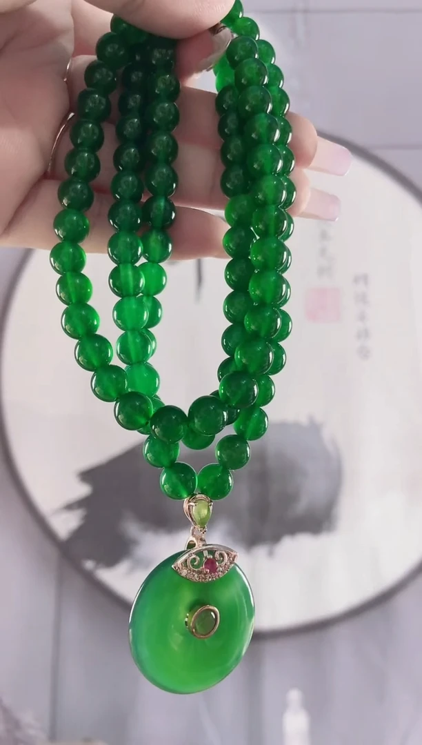 玛瑙/玉髓颈饰未镶嵌（8mm左右项链+平安扣）多样性发货