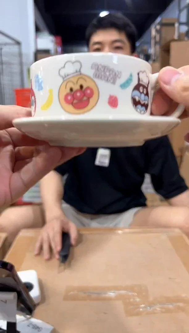 瓷片宽口面包超人一杯一碟