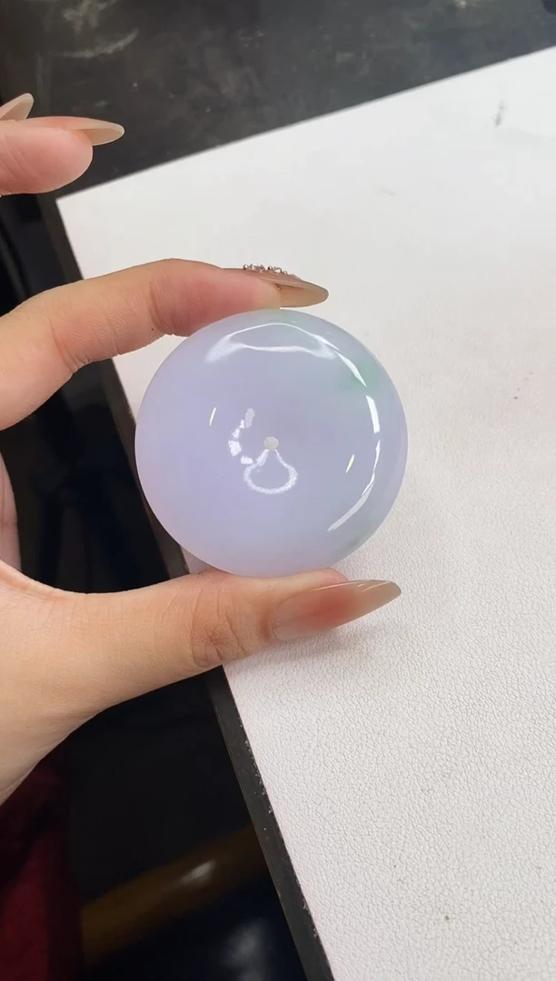 【闪购商品】翡翠颈饰未镶嵌平安扣