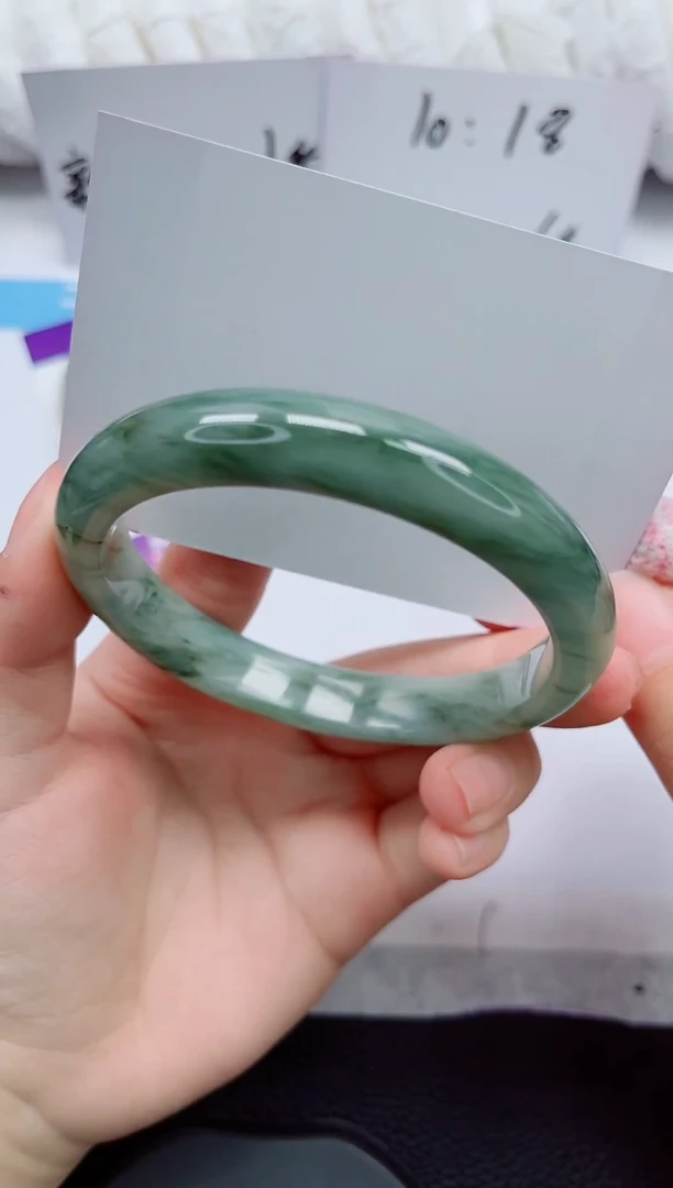 未镶嵌手镯石英质玉84-62/63