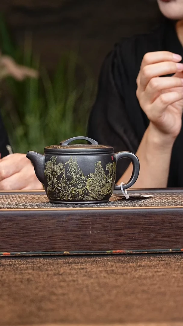 茶壶紫砂小鱼YYL0520028464汉瓦 古乌泥  240cc