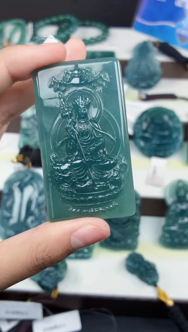 颈饰未镶嵌翡翠米****具DLZ25121063