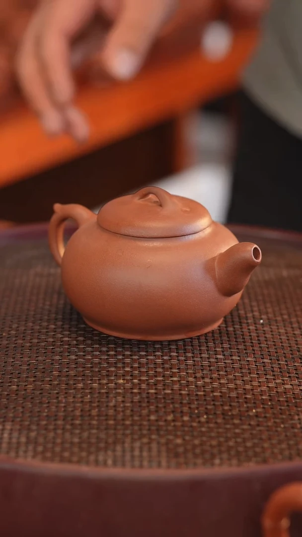 茶壶紫砂原矿手工制作