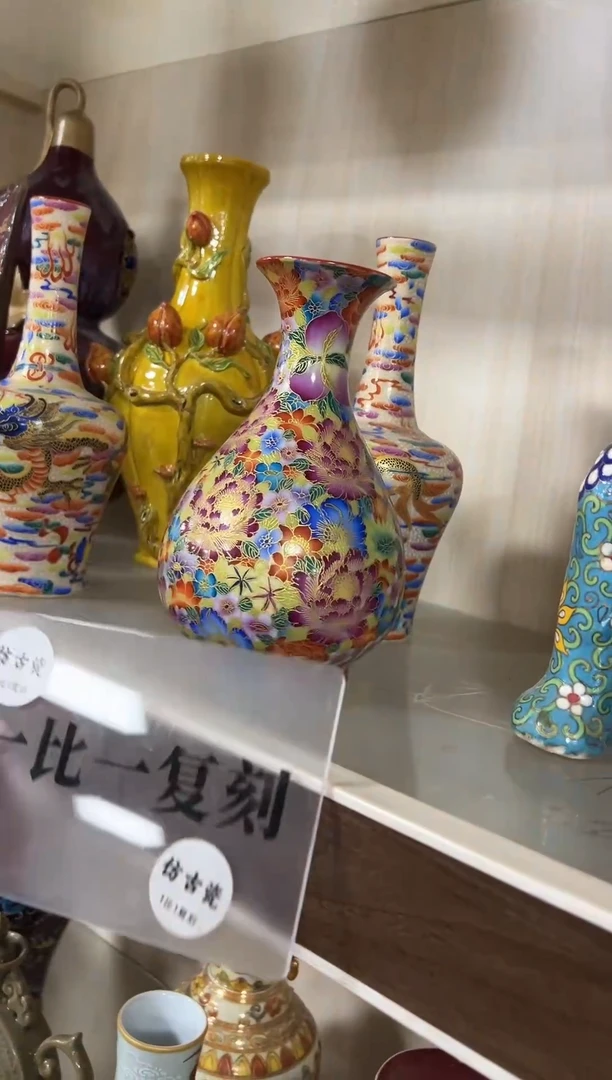 摆件景德镇近代陶瓷D36
