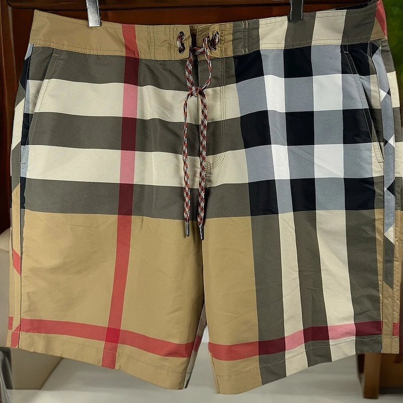 99新 BURBERRY/博柏利 12204625 经典格纹抽绳短裤 卡其色 XXL码
