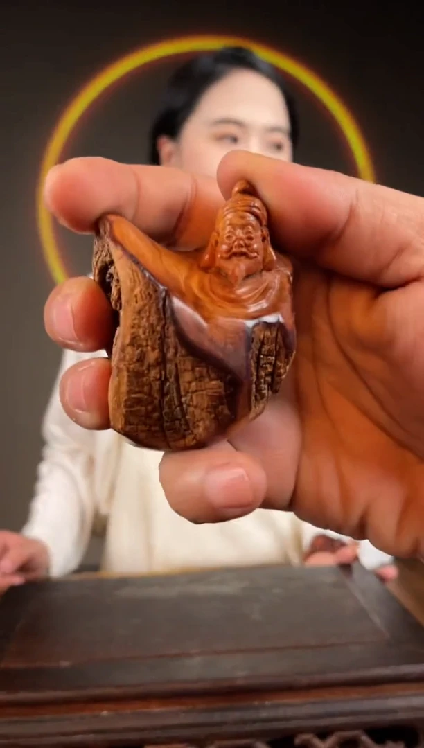 柏木（崖柏）手工摆件,先抢先得! 编号:117