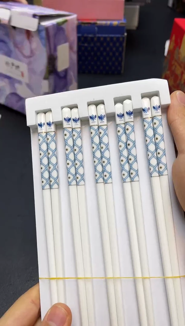 瓷片我又回来了全部漏@@Y346