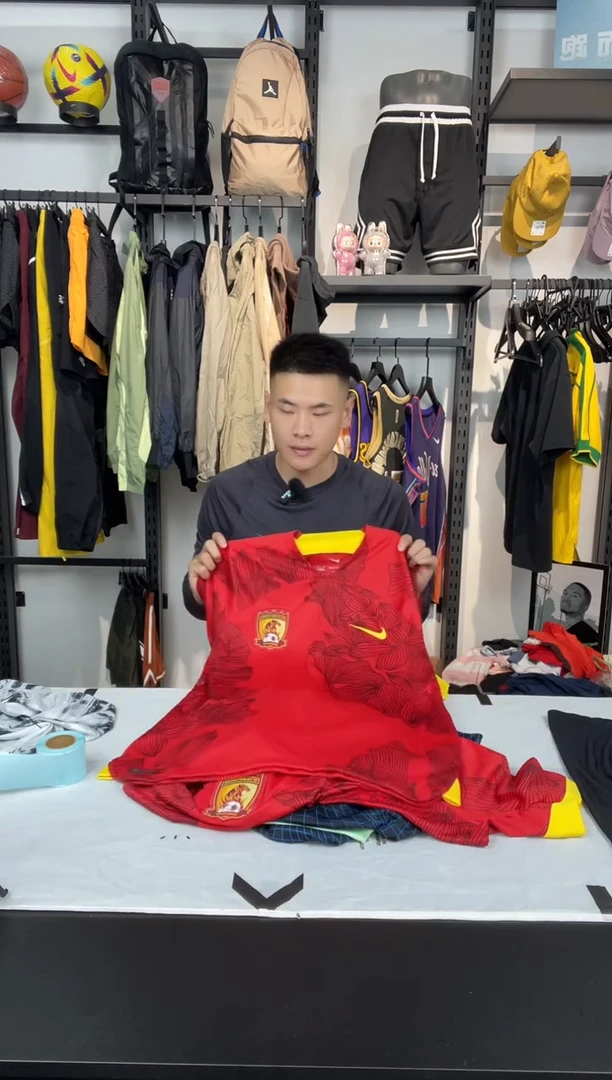 3543 编码 耐克卫衣服饰过款为准 尺码